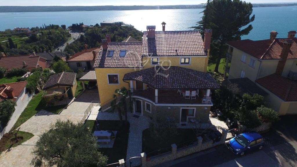 Apartments Apartim Piran Exterior foto