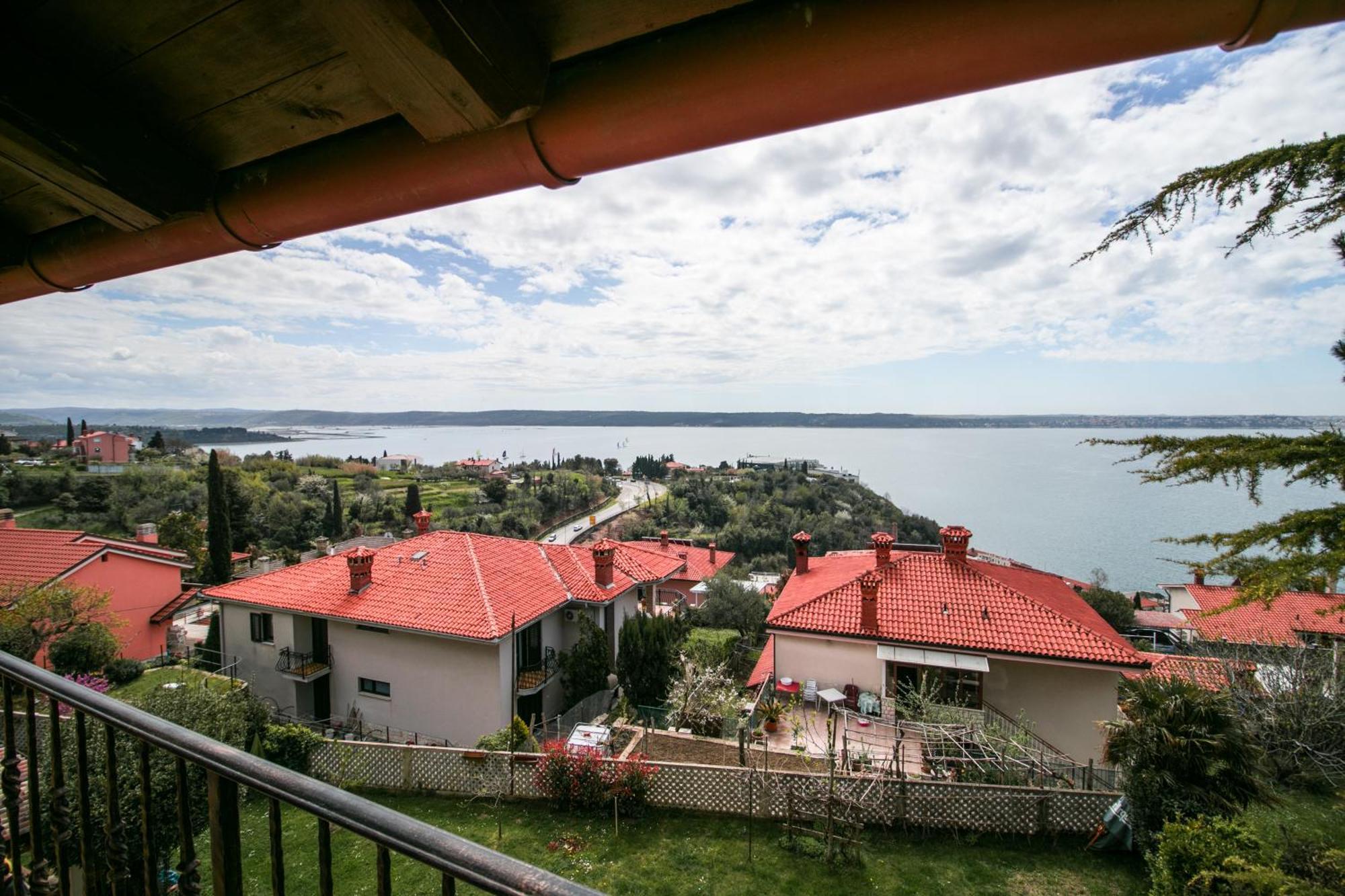 Apartments Apartim Piran Exterior foto